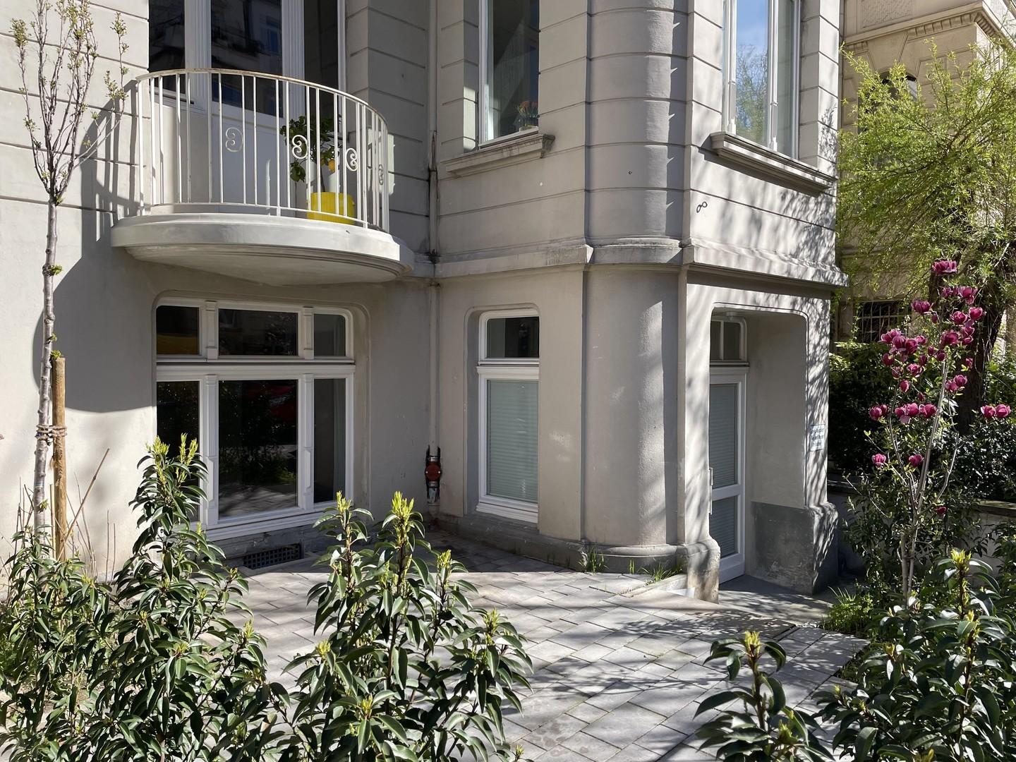 24m² Vorgarten-/Sonnenterrasse