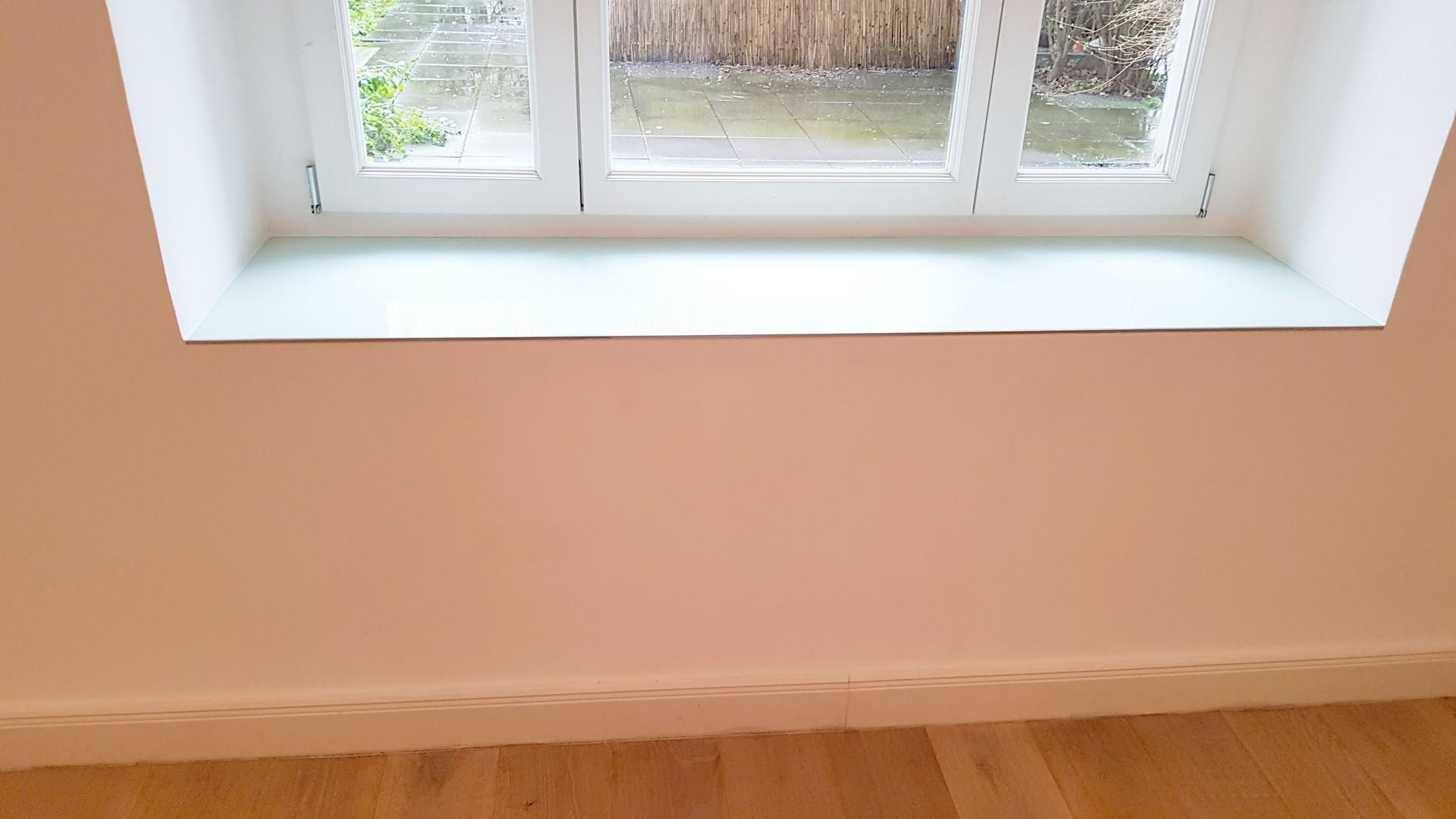 Fensterbänke wie Glastüren