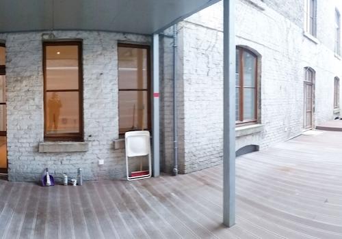 58m² Terrasse im Innenhof