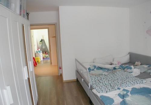 Elternschlafzimmer Bild 2