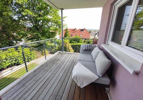 Balkon (überdacht) Bild 1
