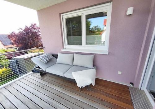 Balkon (überdacht) Bild 2