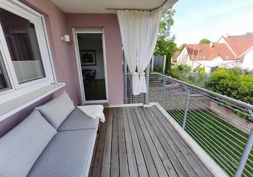 Balkon (überdacht) Bild 3