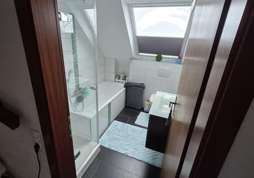 Badezimmer OG