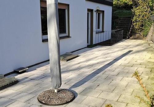 Große Terrasse EG