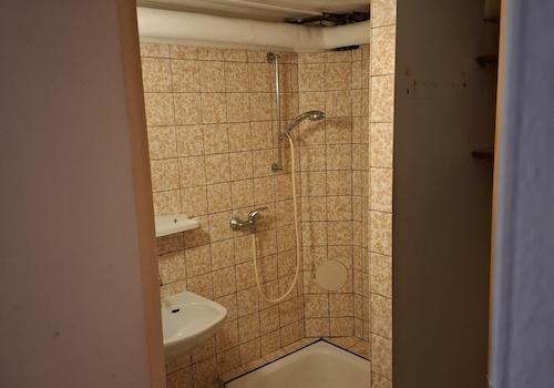 Kellerdusche UG