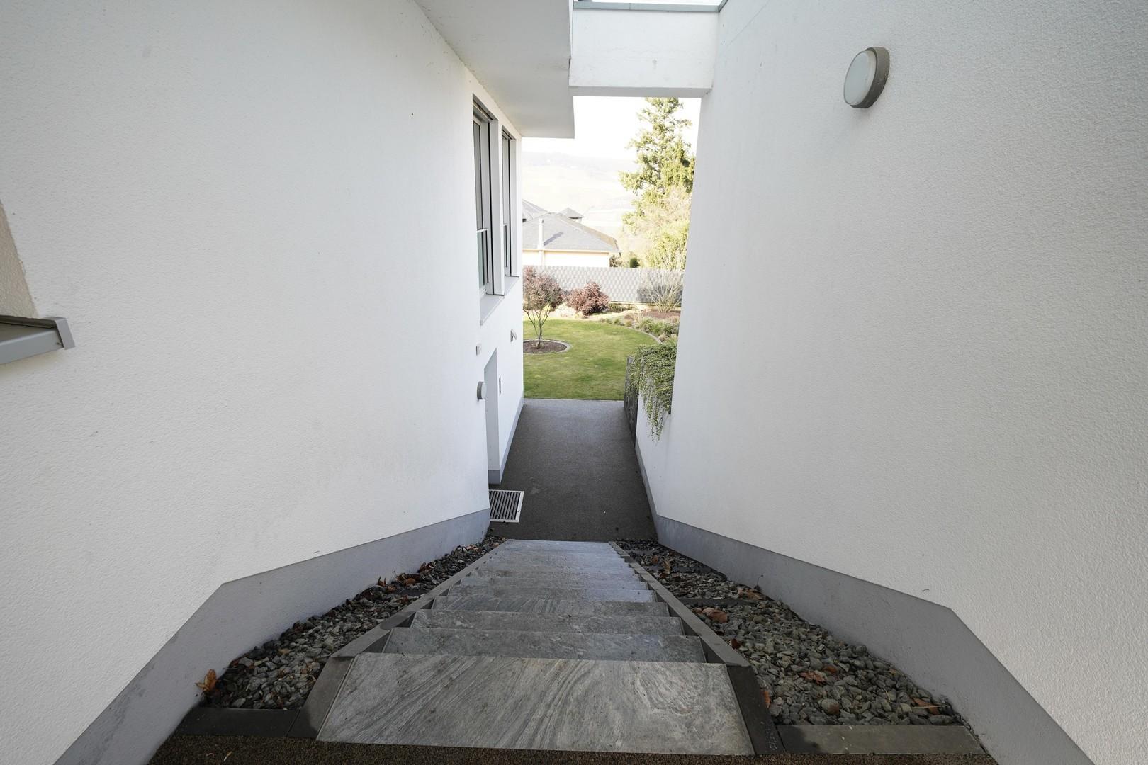 Zugang zur Einliegerwohnung 
