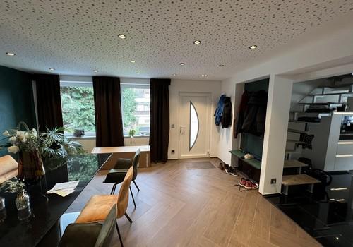 Esszimmer und Eingangsbereich