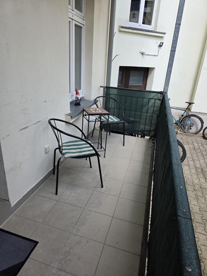 balcony