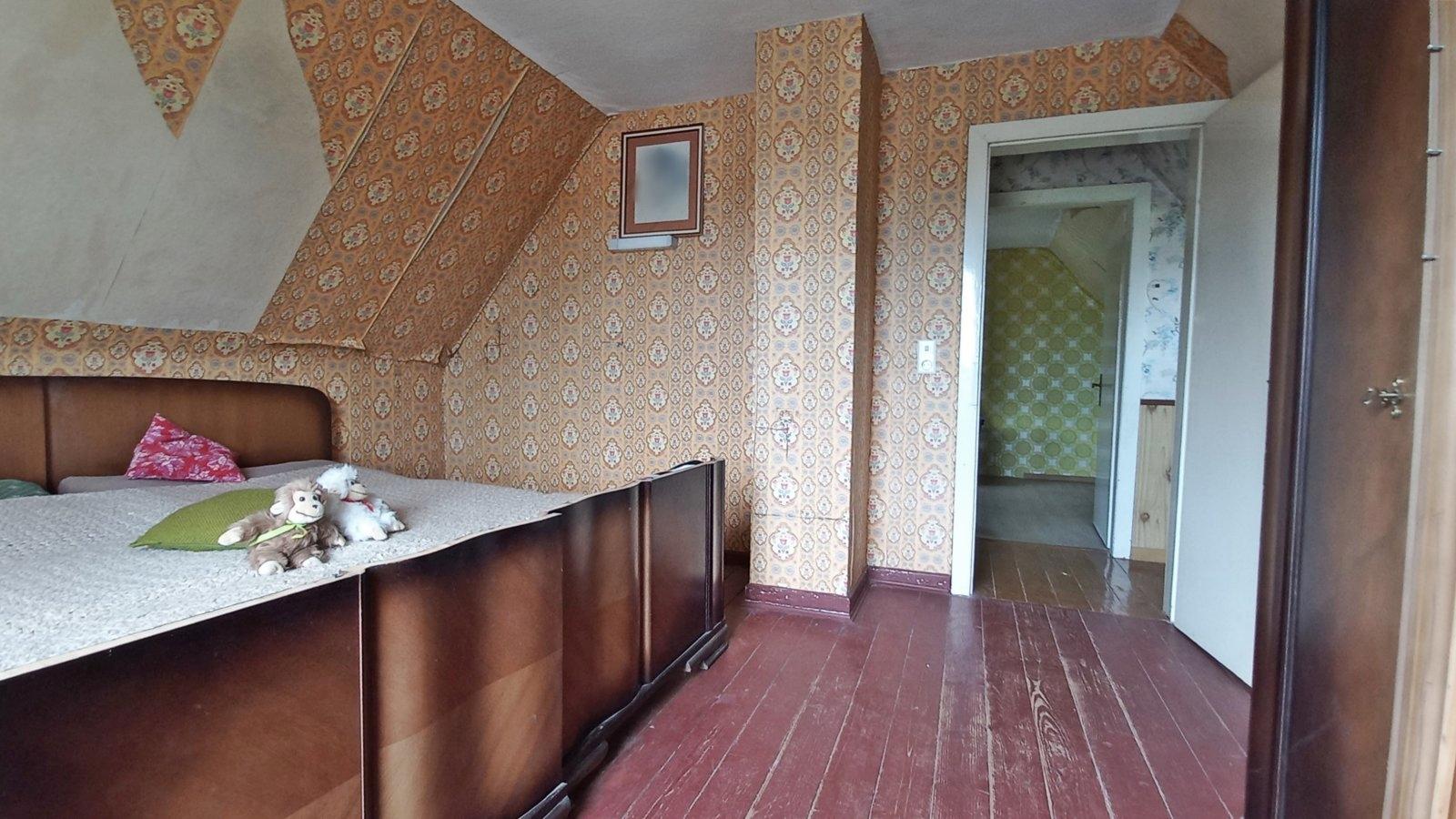 DG rechts, Schlafzimmer