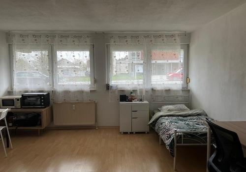 Wohn-/Schlafzimmer