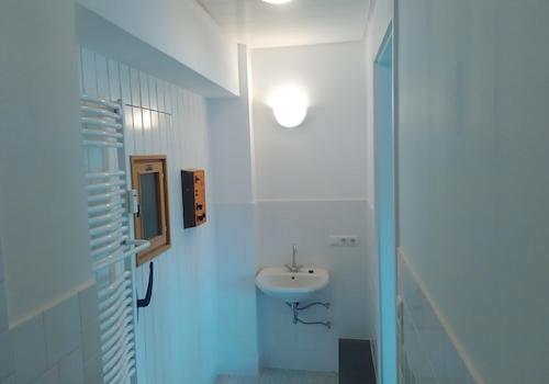 Bad / WC