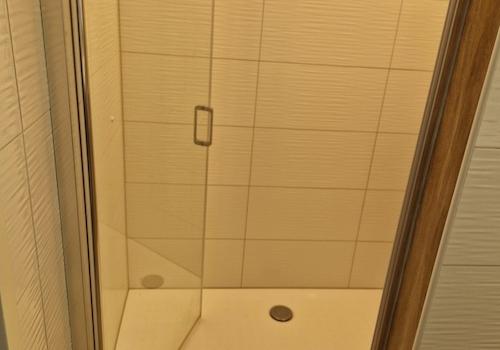 Hauptbad bodengleiche Dusche
