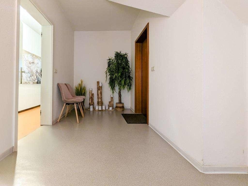 Haus33_DG_GE08_Vorraum