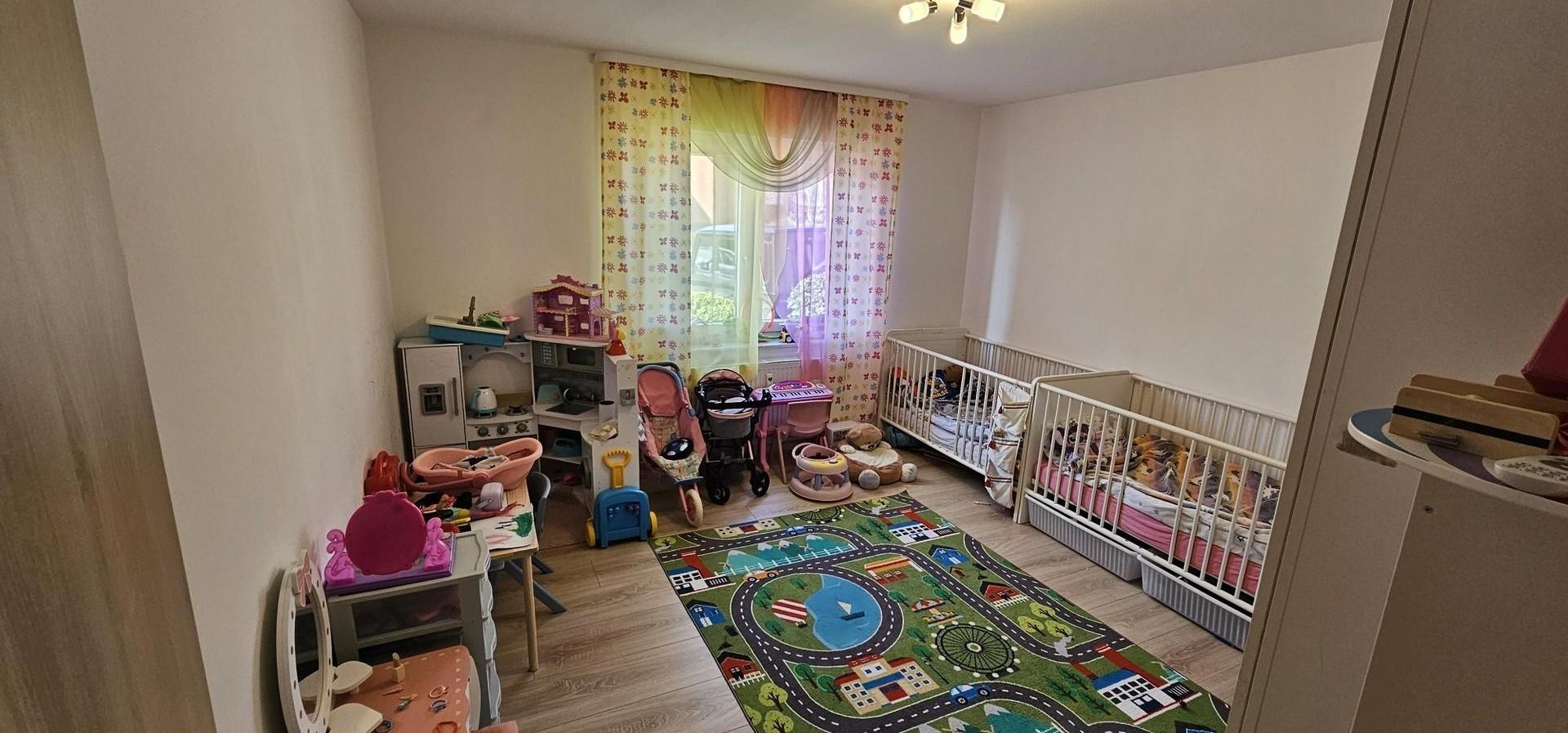 3 Kinderzimmer