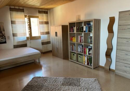 Schlafzimmer 2