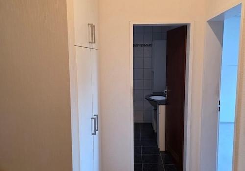Flur vor Schlafzimmer und Bad 