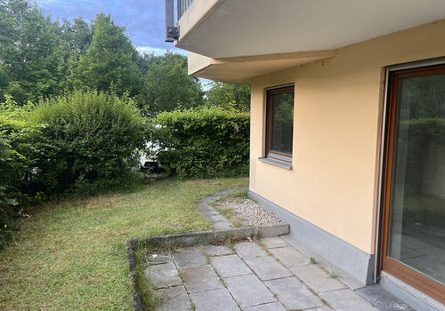 Die Terrasse (1/2)