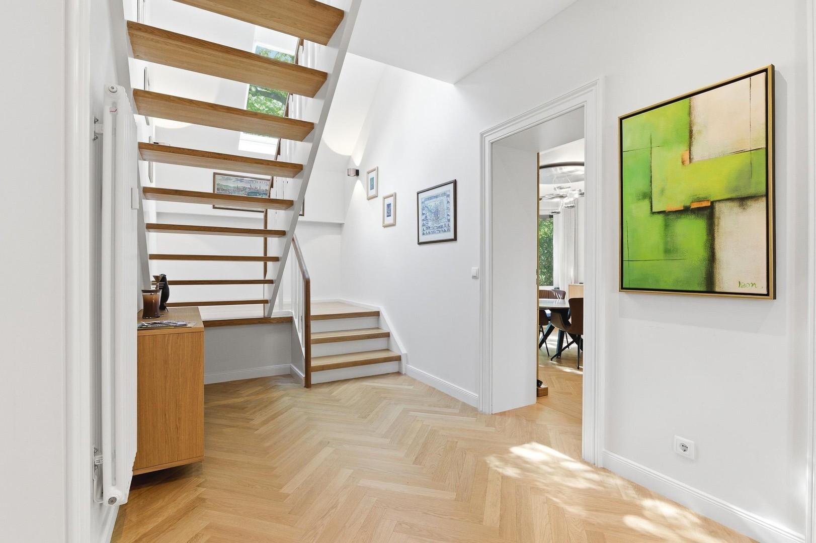 Treppe zum DG 