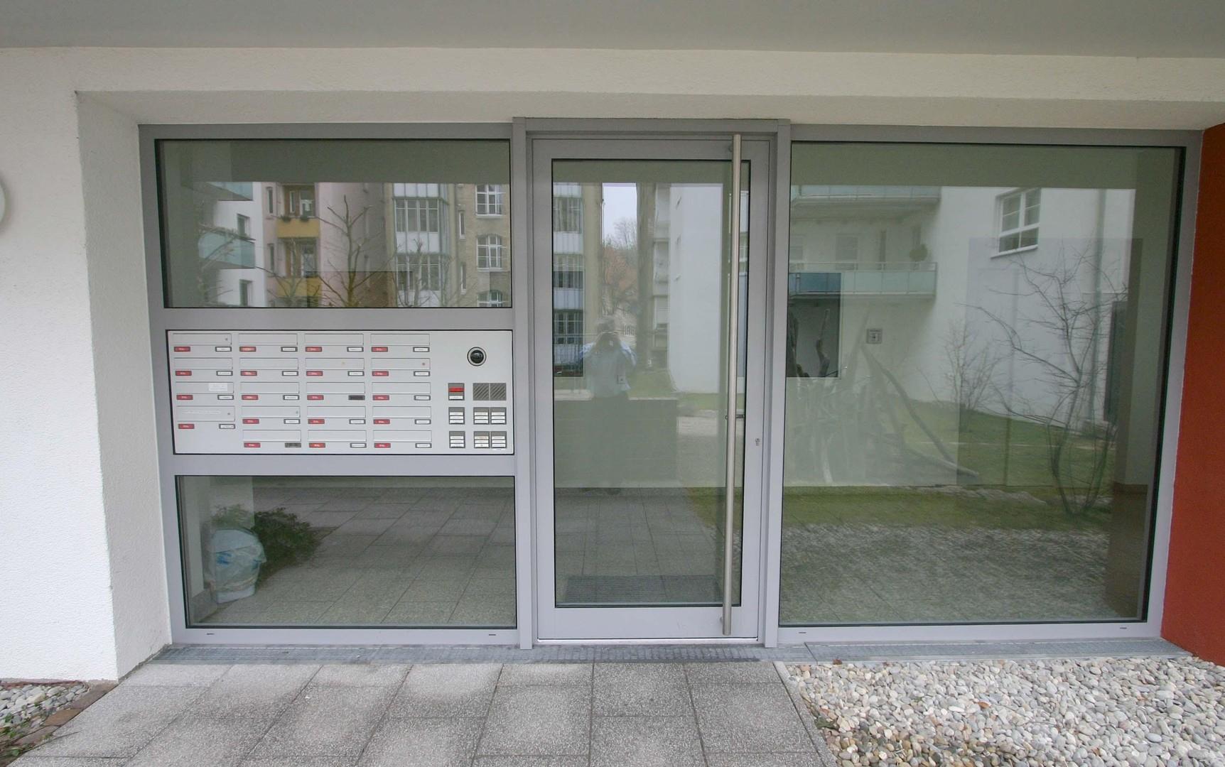 Gebäude Eingangsbereich
