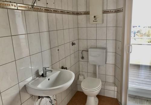 Badezimmer EG