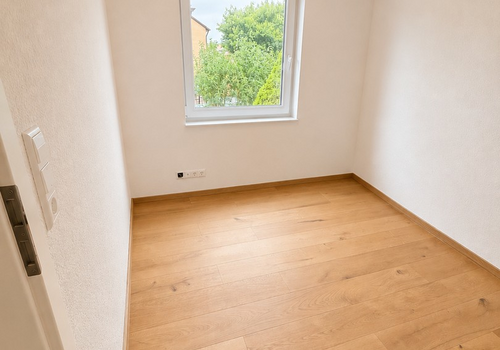 Büro EG