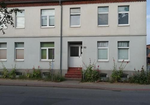 Hausansicht Frontal