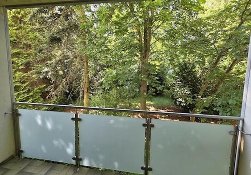 Balkon, Blick ins Grüne