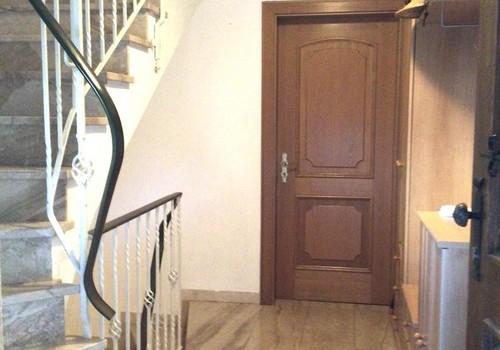Eingang/Treppe mit Marmorbelag