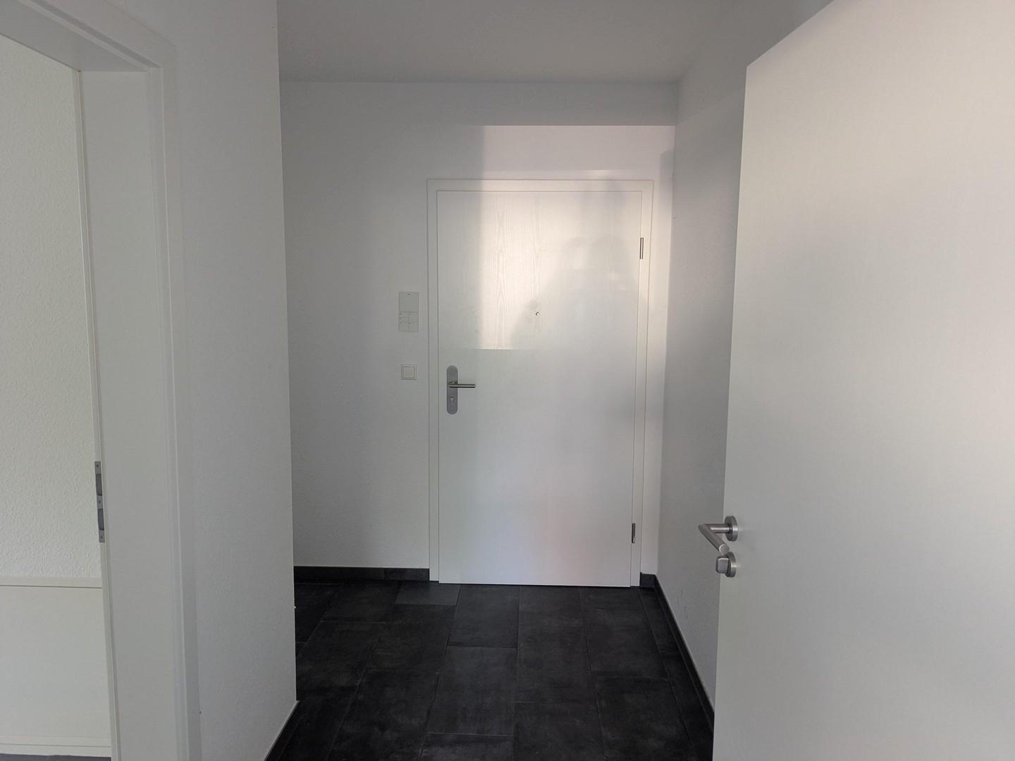 Eingang m. Platz für Garderobe