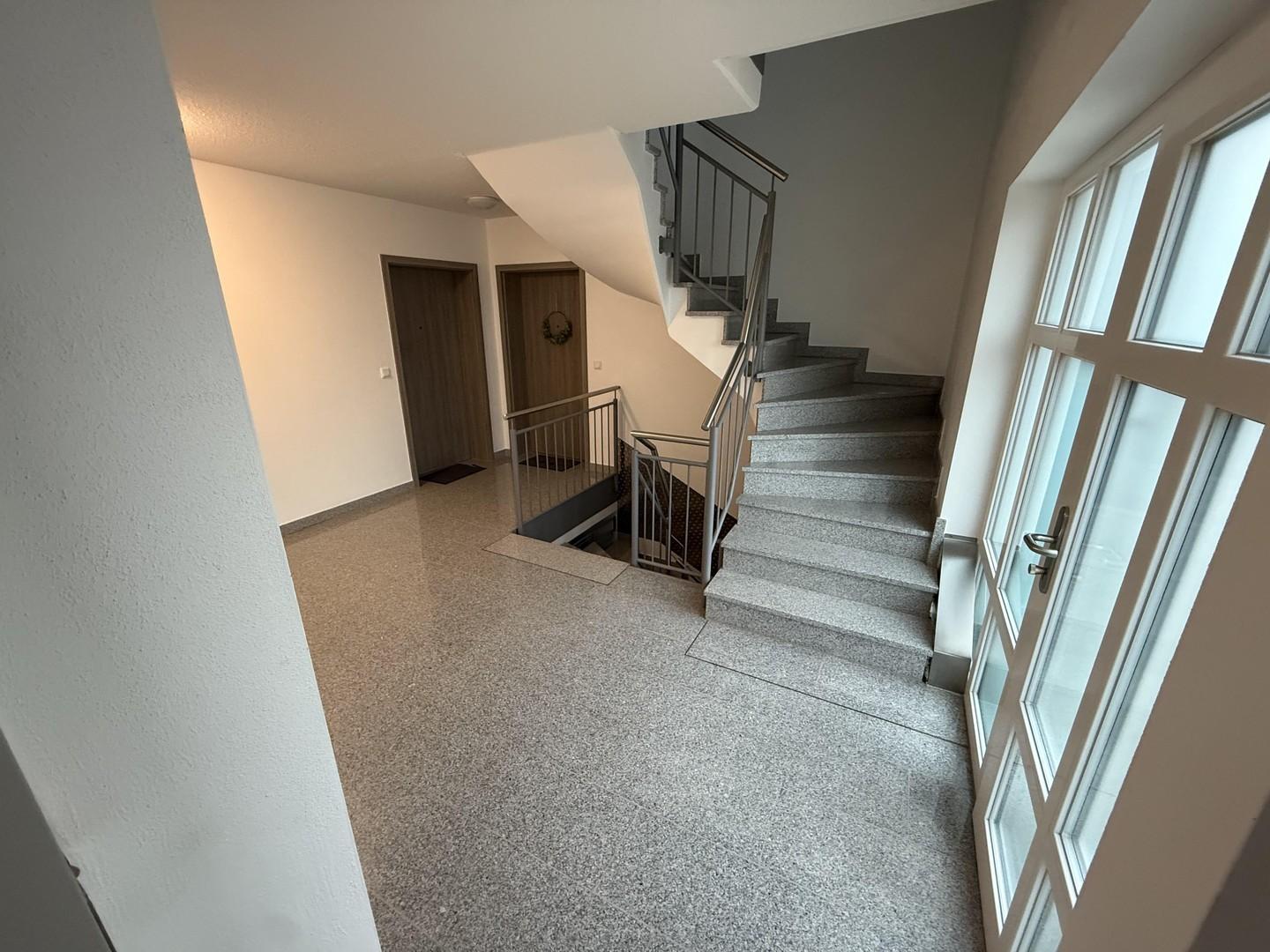 Treppenhaus Hauseingang