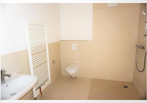 geschmackvolles Badezimmer