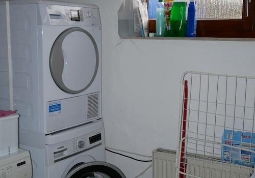 Waschmaschine und Trockner
