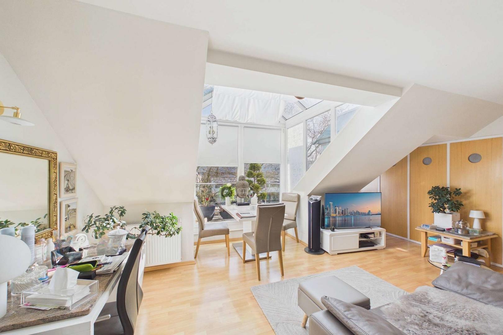 Architektenwohnung- Esszimmer