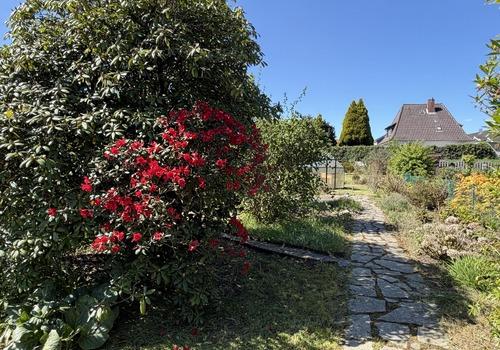 Weg in den Garten