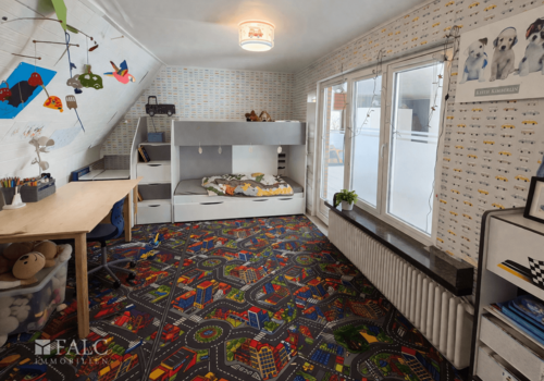 Kinderzimmer 2 OG