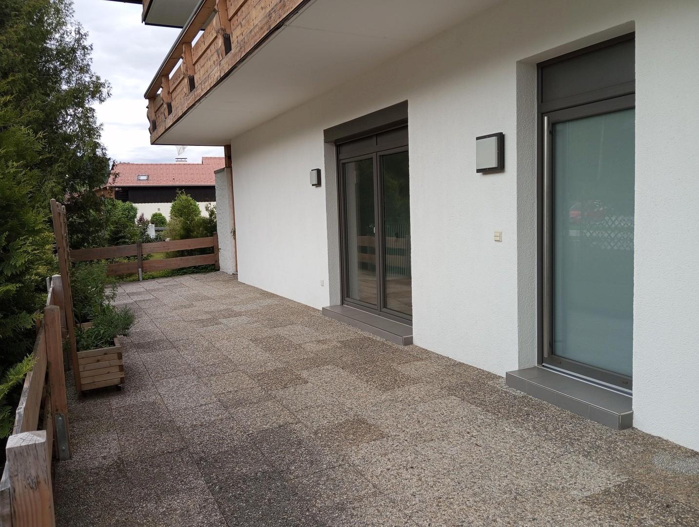 TRAUMHAFTE TERRASSE!