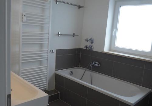 Bad / Wanne