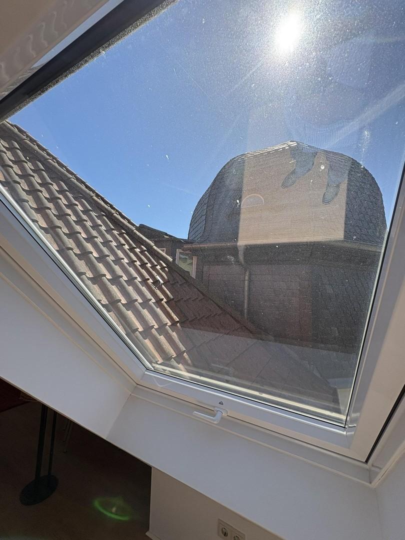 Freier heller Blick mit Turm