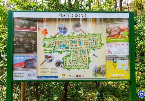 kaufen-freistehendes-ferienhaus-doornspijk-lageplan-ferienpark-waldlage-recreatieadviseurs-vakantiehuistekoop-nl-park-1.jpg