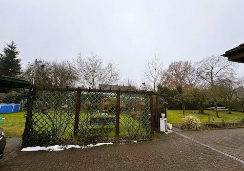 Grundstück von der seite