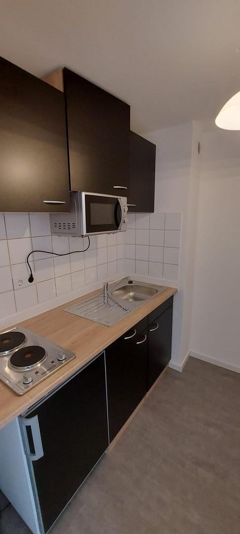 Küche zzgl. 40,00 Euro mtl.