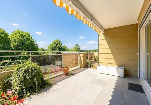 Terrasse - (KI generiert)