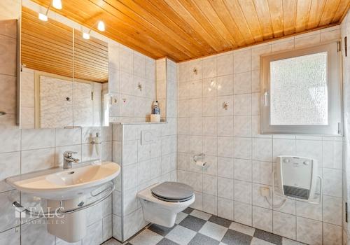 Badezimmer-Erdgeschoss