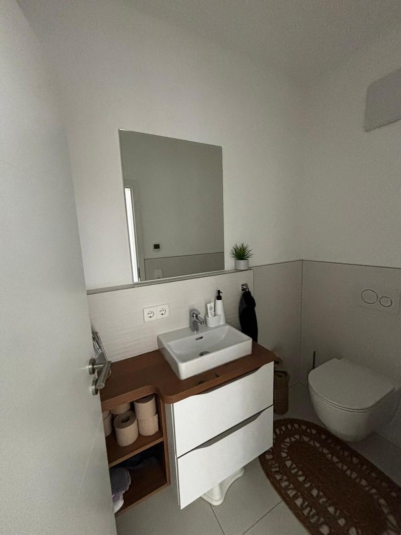 WC2