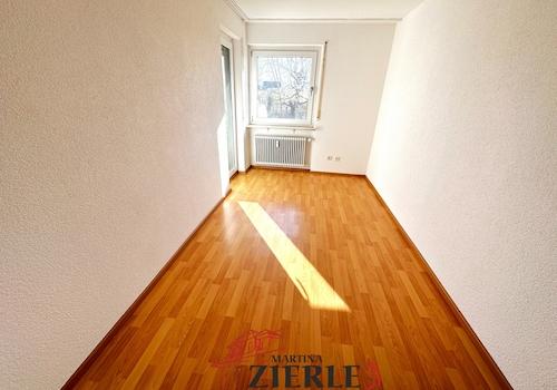 6 Kinderzimmer oder Büro