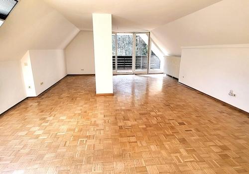 Wohnzimmer mit Loggia