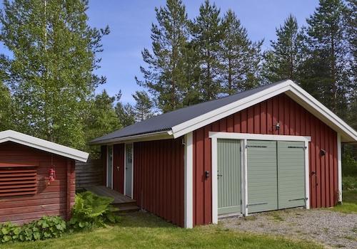 Garage mit Gästeraum
