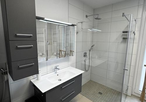 Bad mit Dusche