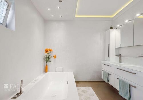 Badezimmer EG